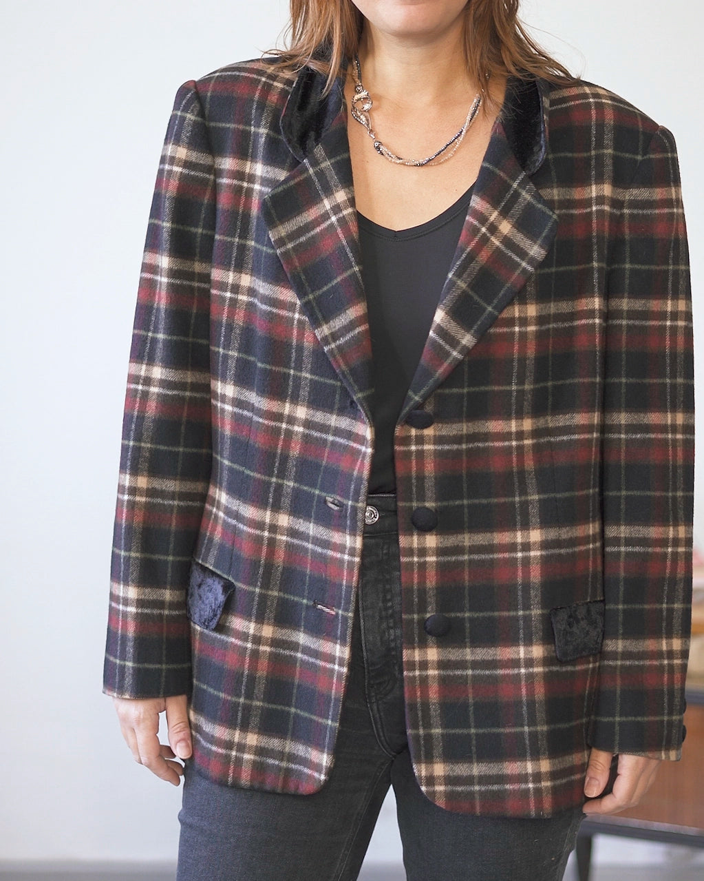 Giacca Blazer scozzese donna in lana con collo in velluto