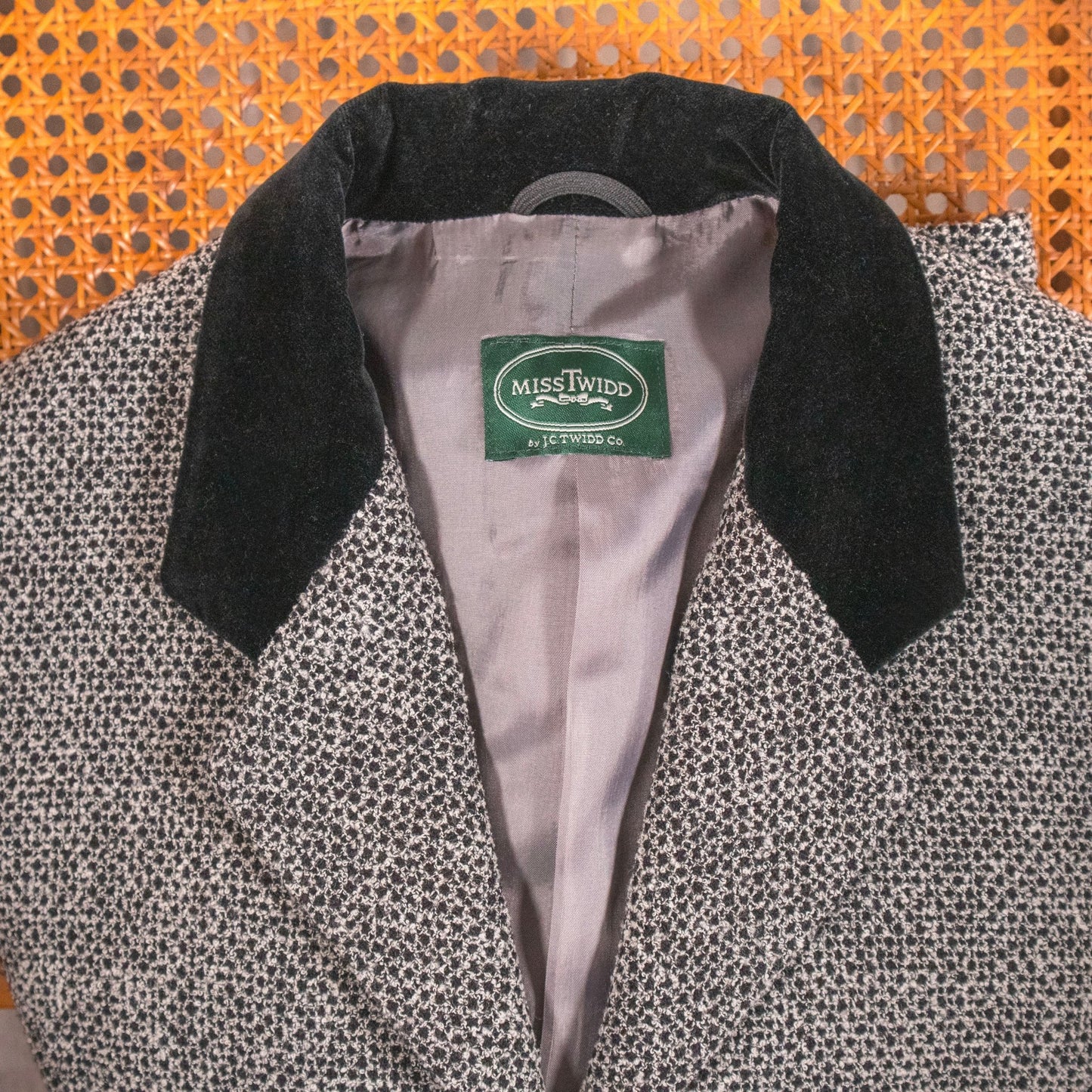 Blazer vintage MissTwidd bouclé e velluto - abbigliamento vintage Rivesty