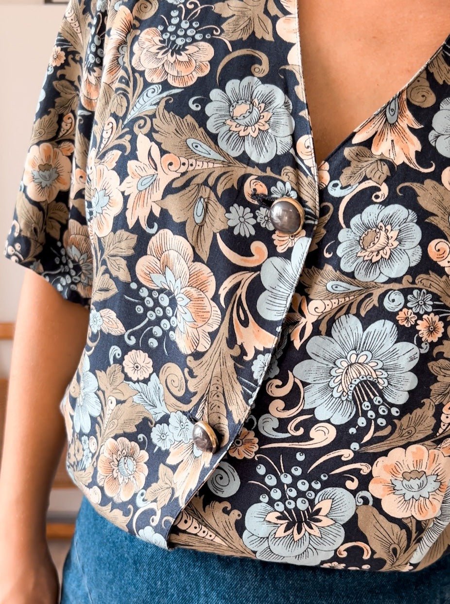 Blusa vintage fantasia floreale anni 80 - abbigliamento vintage Rivesty
