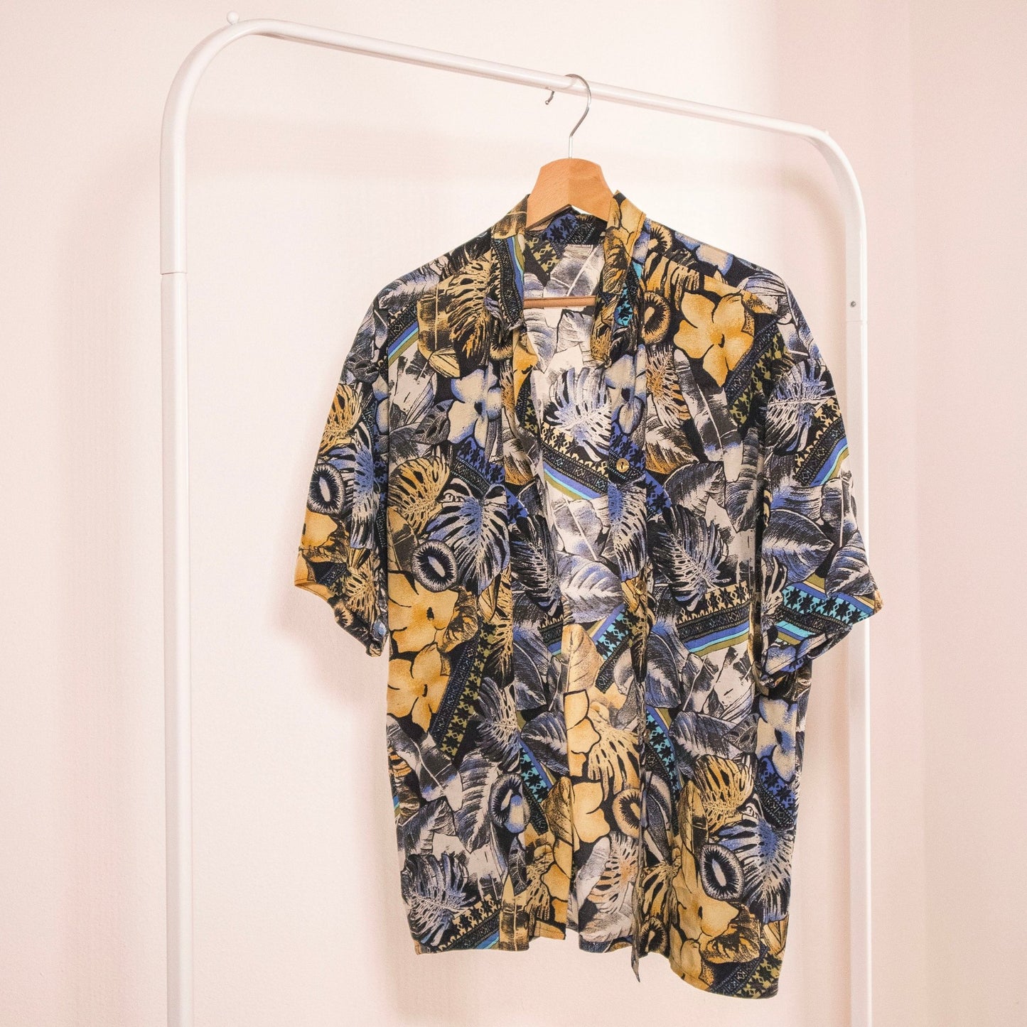 Camicia vintage ‘80/90 fantasia floreale - abbigliamento vintage Rivesty