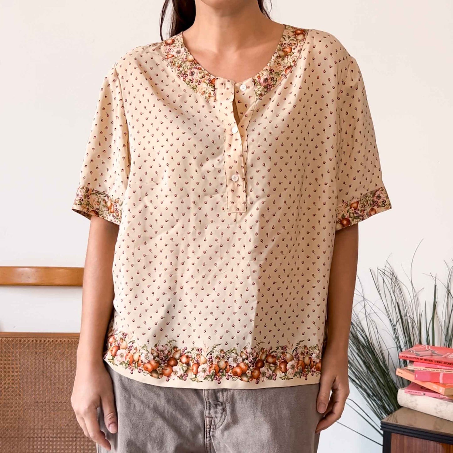 Camicia vintage fantasia frutti rossi e floreale - abbigliamento vintage Rivesty