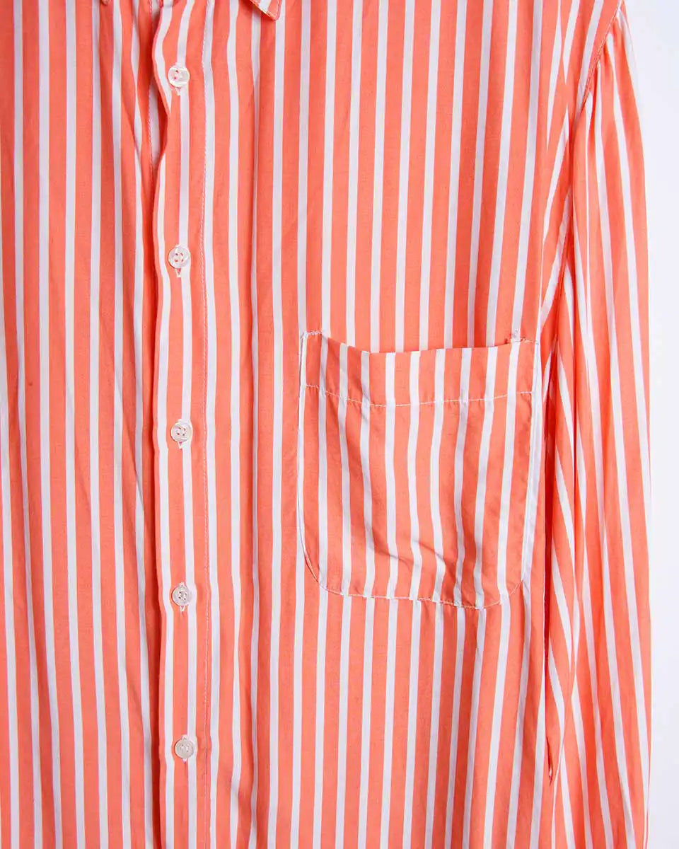 camicia a righe arancioni in cotone made in Italy dettaglio tasca