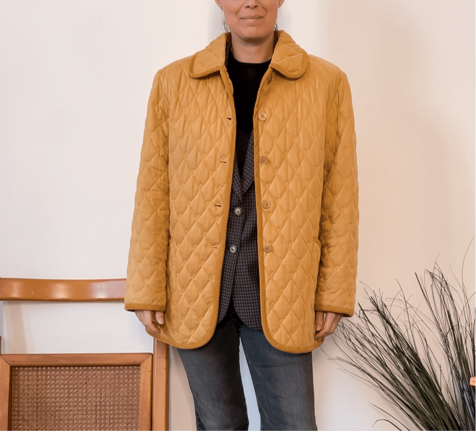 Cappotto Diavolo Rosa trapuntato vintage giallo senape - abbigliamento vintage Rivesty