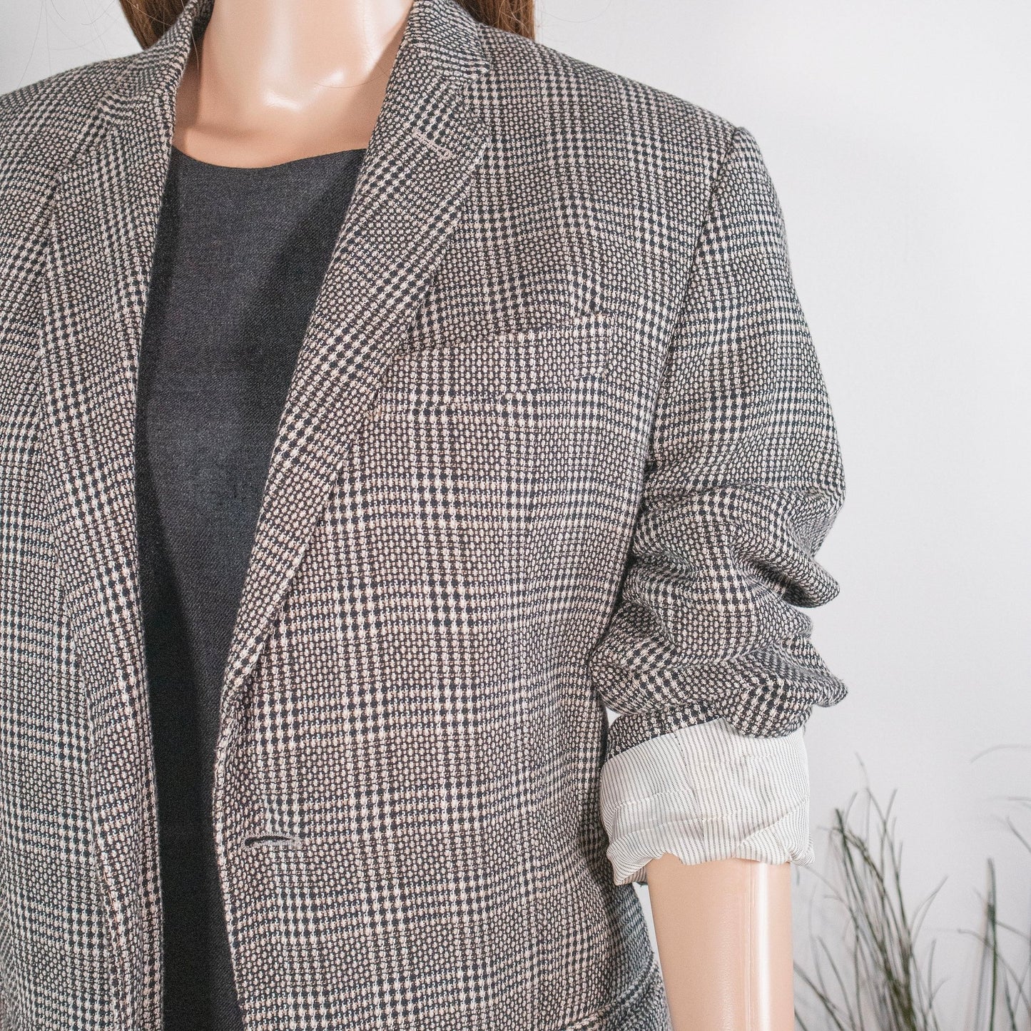 Giacca blazer a quadri bianchi e neri - abbigliamento vintage Rivesty