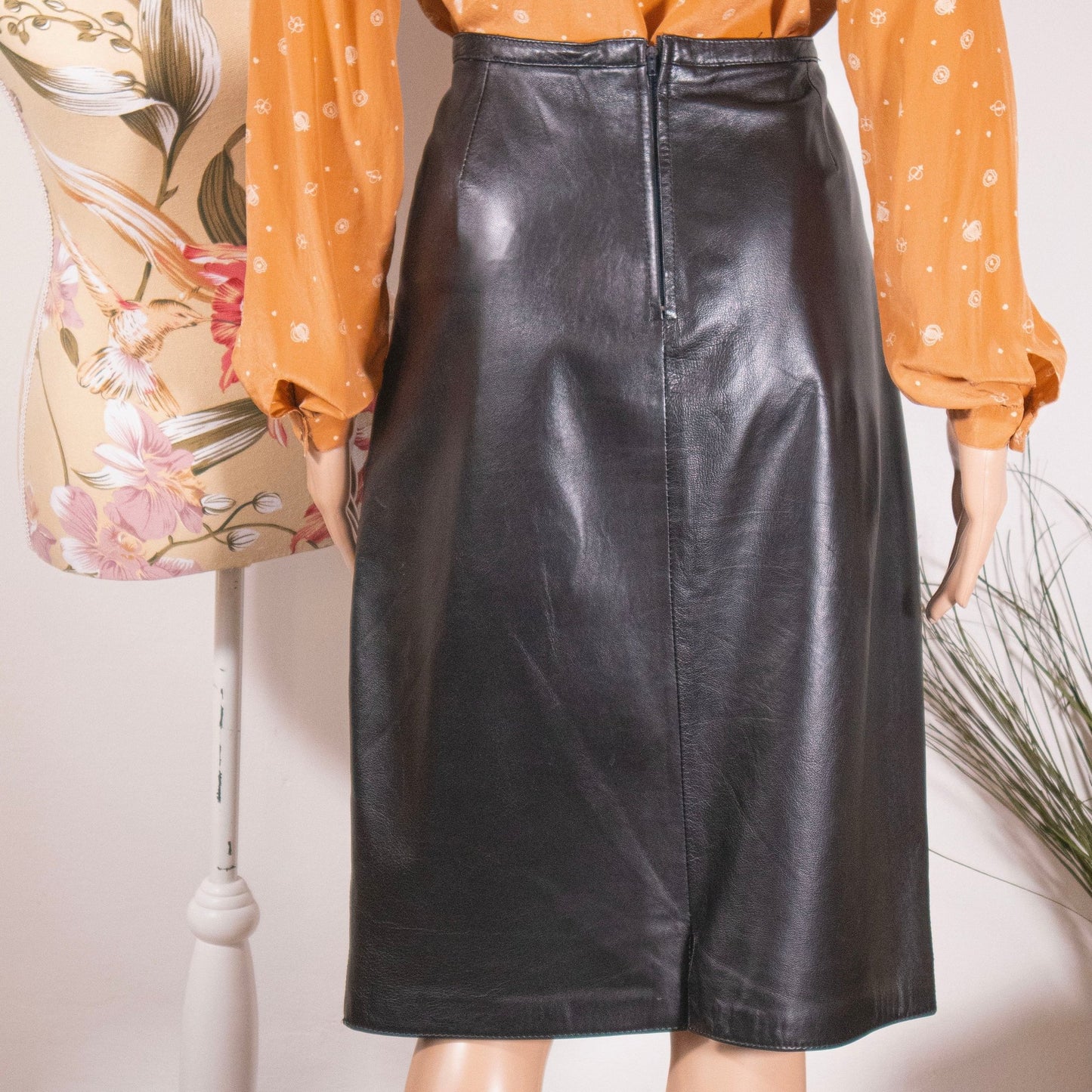 Gonna in pelle vintage - abbigliamento vintage Rivesty