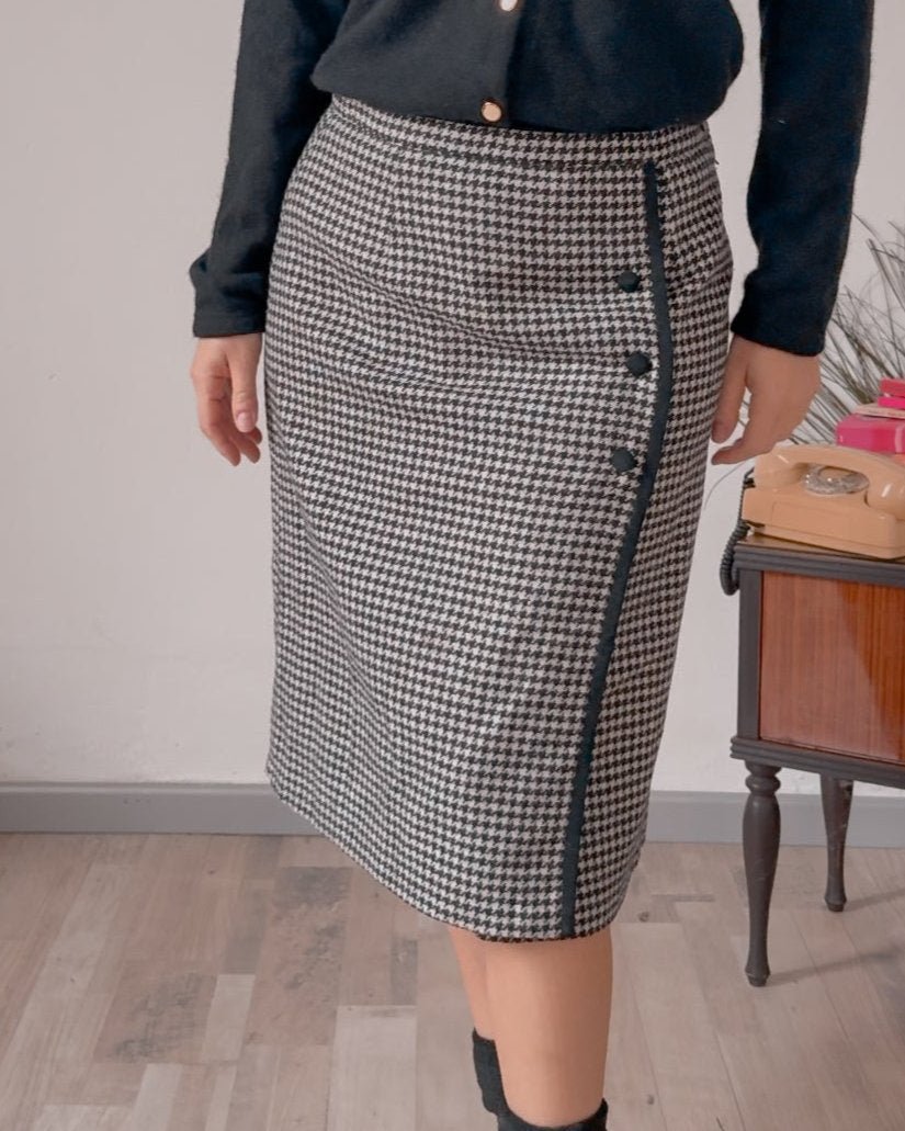 Gonna vintage pied de poule con bottoni laterali - abbigliamento vintage Rivesty