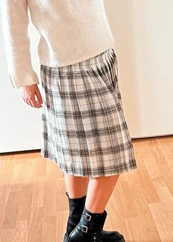 Gonna vintage plissettata tartan bianco nero - abbigliamento vintage Rivesty