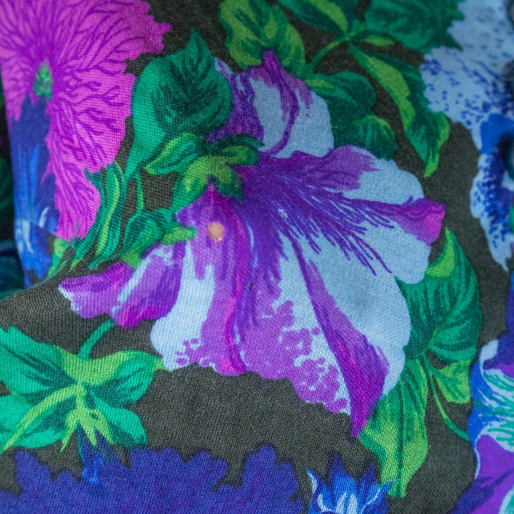 Maglia floreale vintage tessuto Falconetto blu verde viola - abbigliamento vintage Rivesty