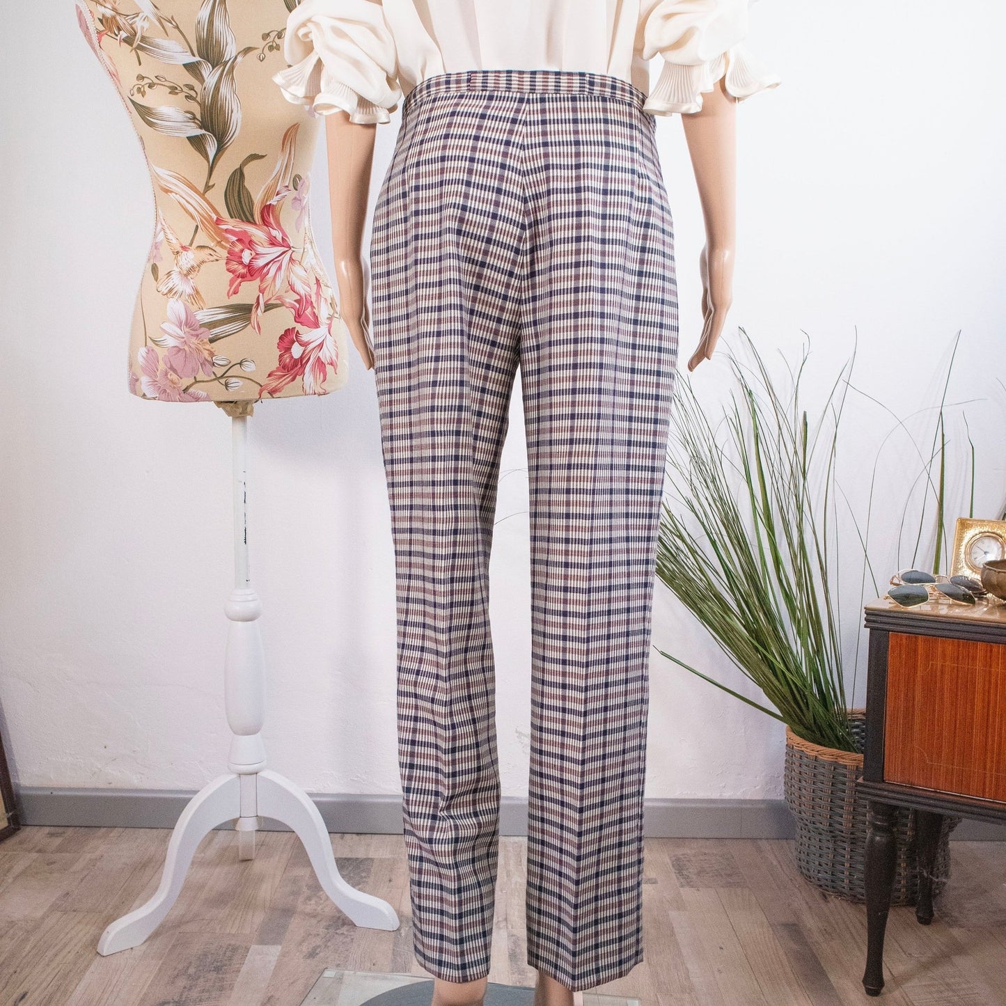 Pantalone classico dritto a quadretti in lana vergine Fraligi - abbigliamento vintage Rivesty