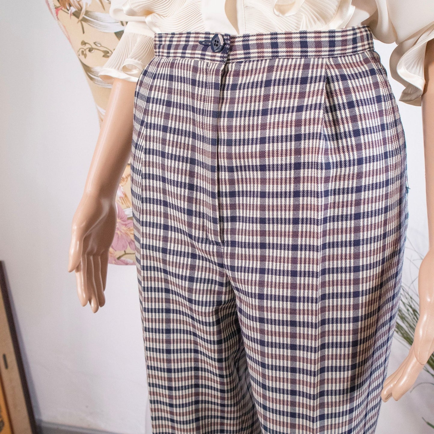 Pantalone classico dritto a quadretti in lana vergine Fraligi - abbigliamento vintage Rivesty