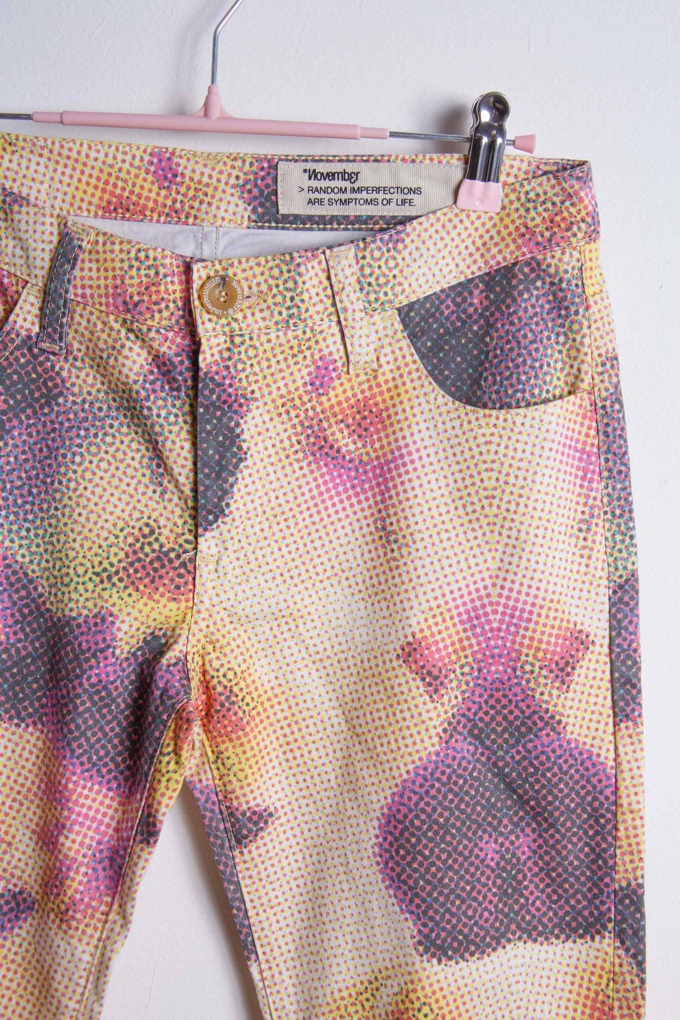 Pantaloni vintage November donna a vita bassa taglia 27 – Fantasia floreale anni 2000 | Rivesty Vintage - abbigliamento vintage Rivesty