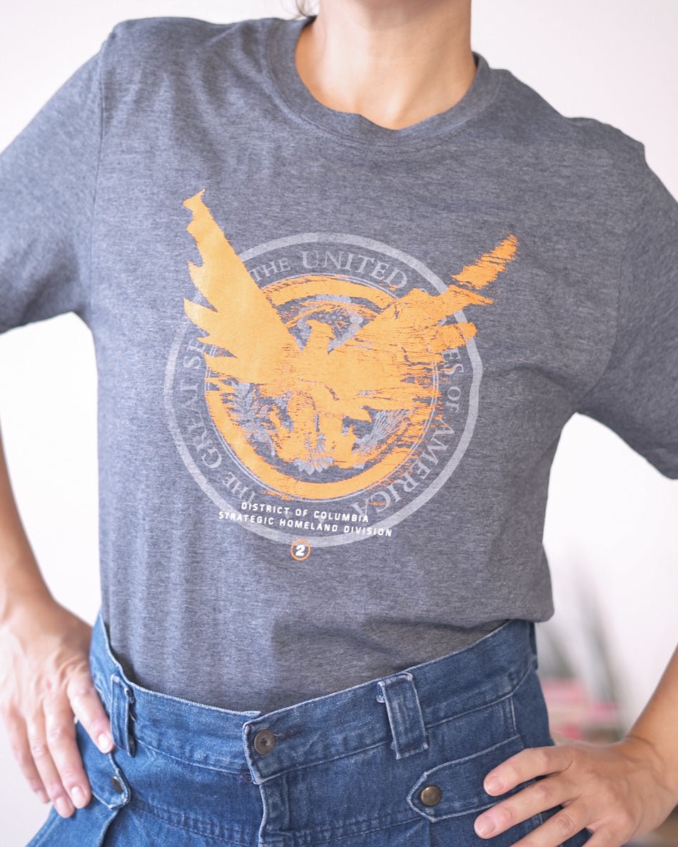 T-shirt nerd grigia “Strategic Homeland Division” Tom Clancy– Taglia M - abbigliamento vintage Rivesty