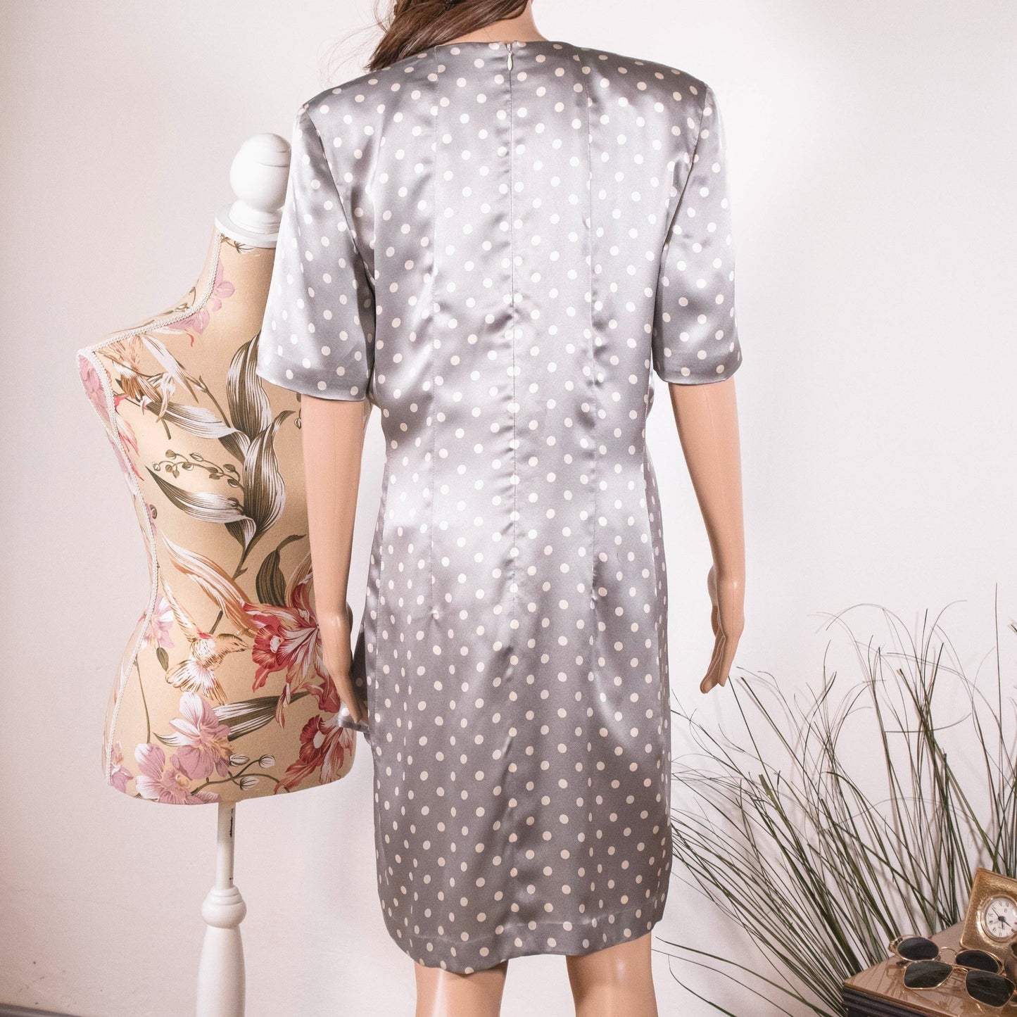 Vestito Escada 100% seta - abbigliamento vintage Rivesty