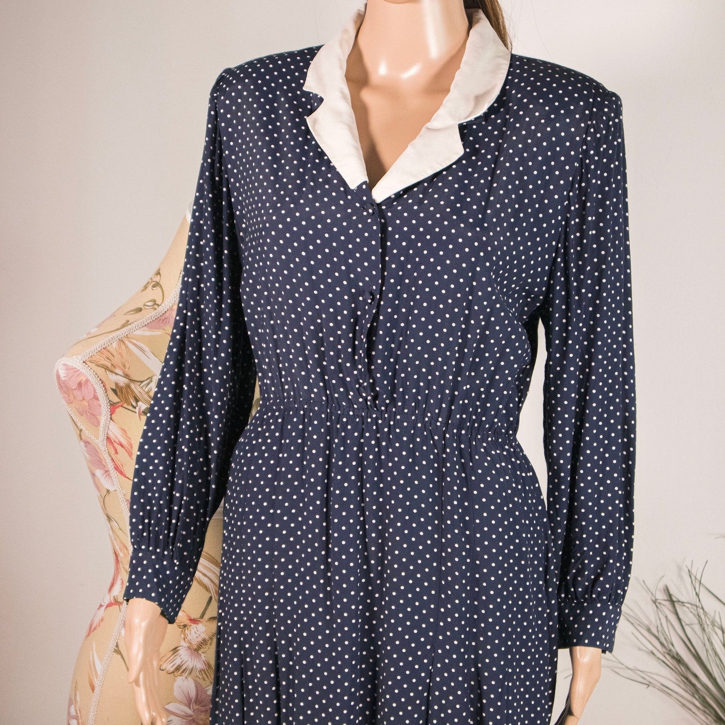 Vestito Vintage Blu a Pois Bianchi anni 60 - 70 - abbigliamento vintage Rivesty