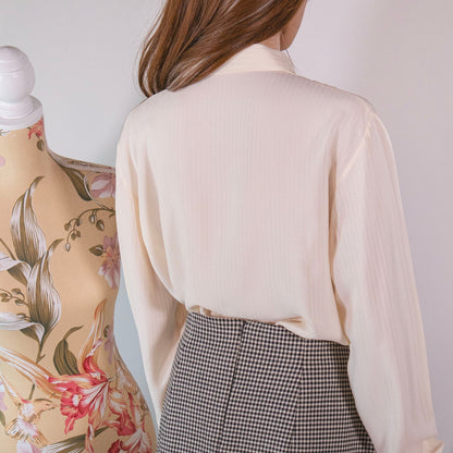 Camicia in seta bianca - abbigliamento vintage Rivesty