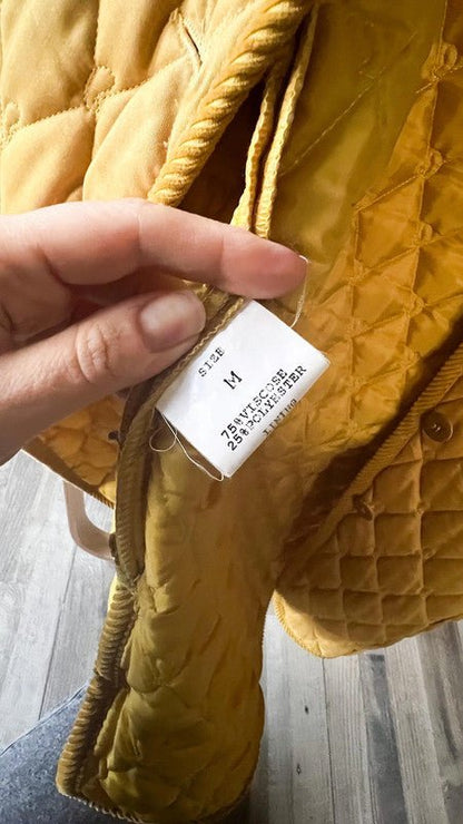 Cappotto Diavolo Rosa trapuntato vintage giallo senape - abbigliamento vintage Rivesty