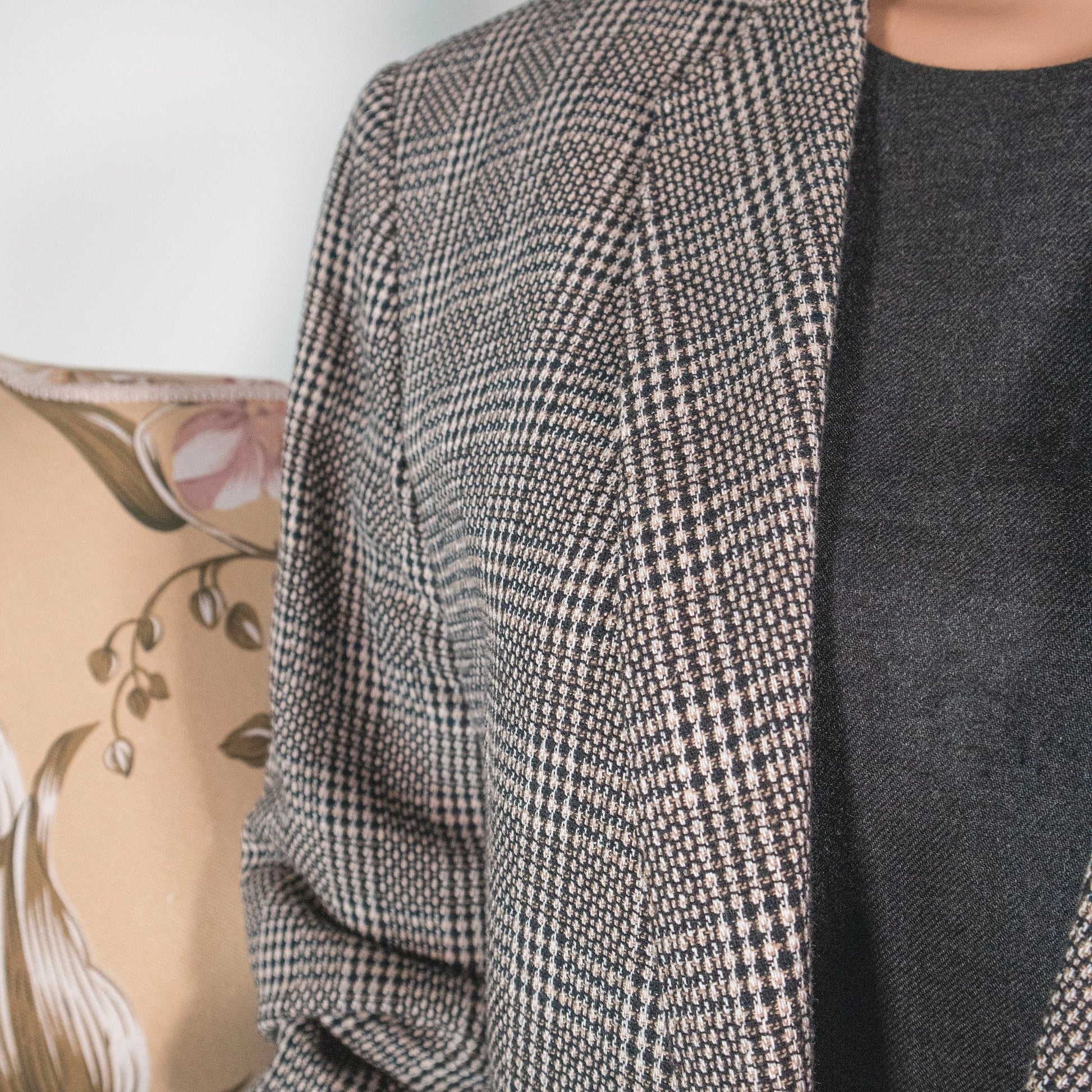 Giacca blazer a quadri bianchi e neri - abbigliamento vintage Rivesty