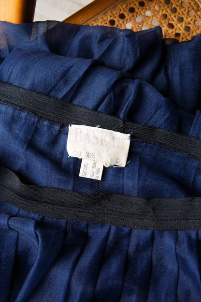 Gonna plissettata blu notte trasparente – BASE 128, taglia 44 | Rivesty Vintage - abbigliamento vintage Rivesty