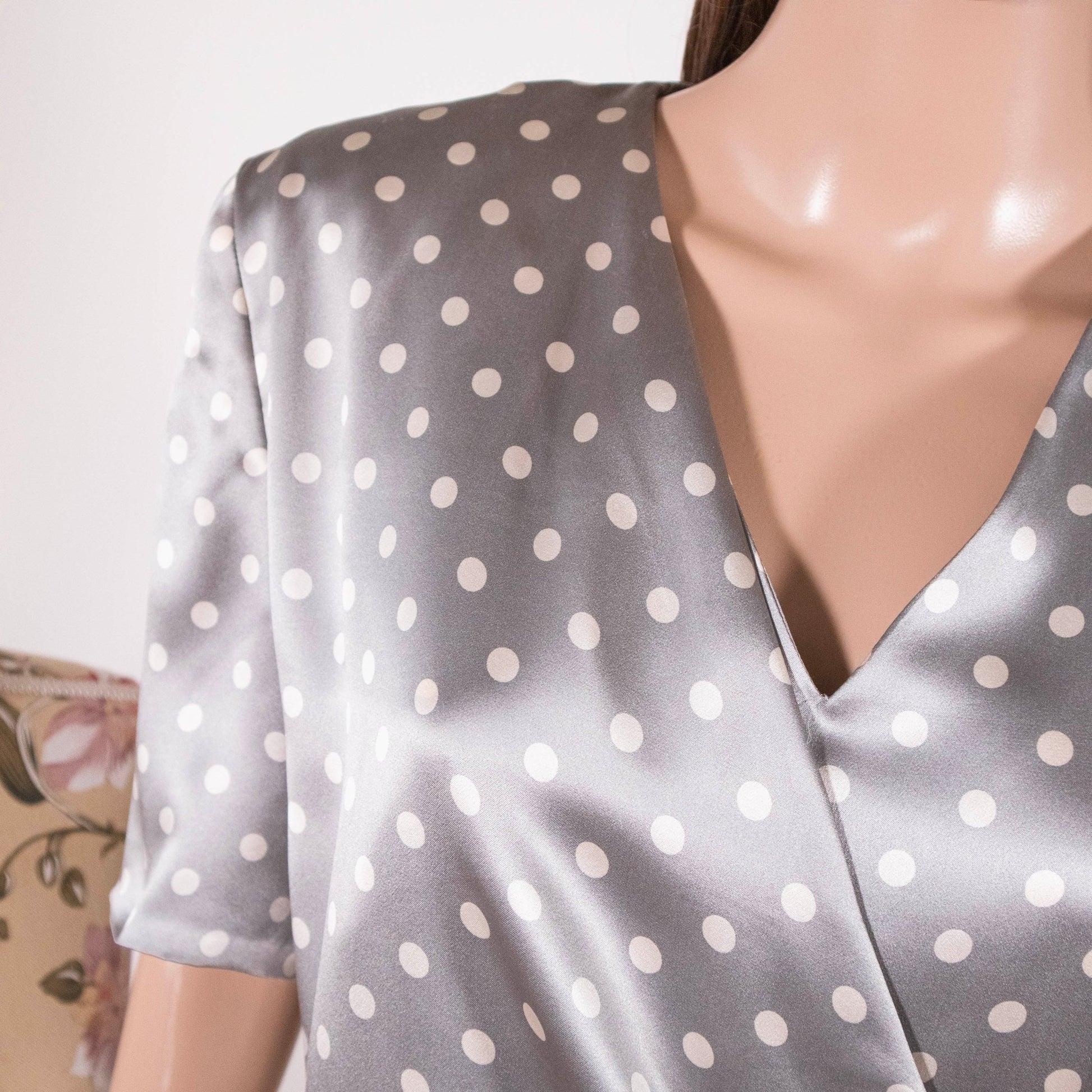 Vestito Escada 100% seta - abbigliamento vintage Rivesty
